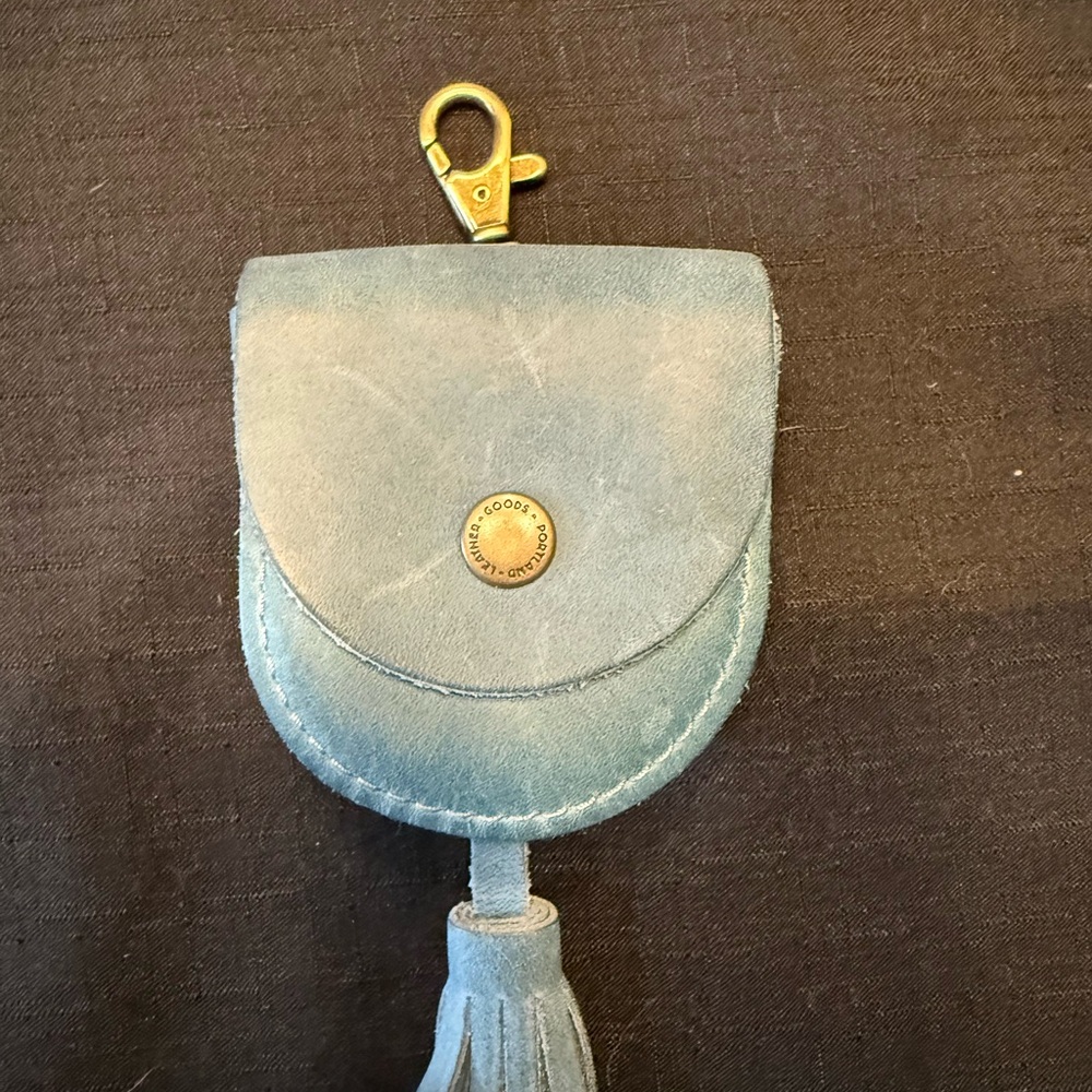 Portland Leather Light Blue Key Holder with Tassel